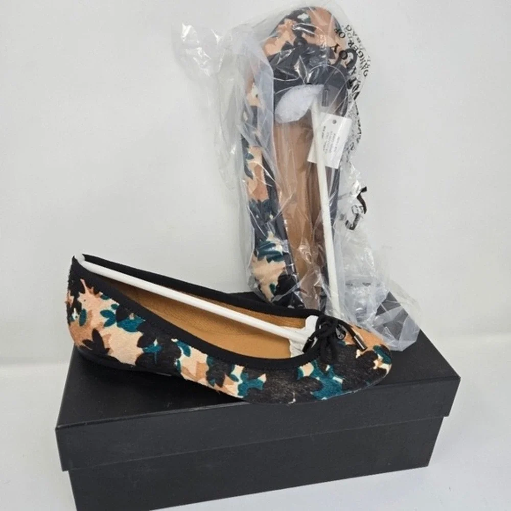 Coach Lara Scattered Leaf Calf Hair Ballet Flats Walnut Multi 5.5M 34A01142-WMT